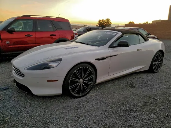 2015 Aston Martin DB9