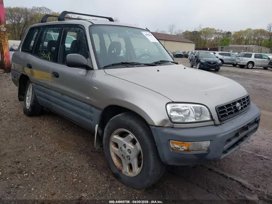 1999 Toyota RAV4