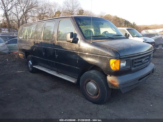 2005 Ford Club Wagon XL
