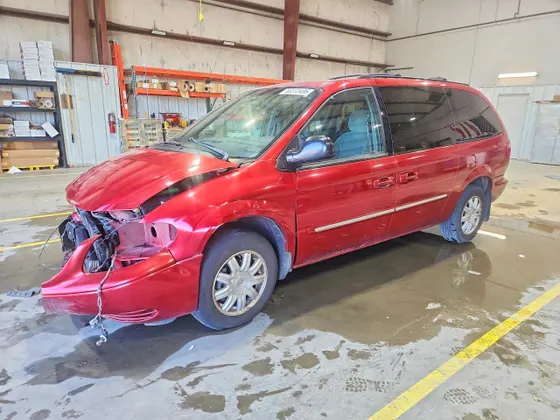2004 Chrysler Town & Country Touring