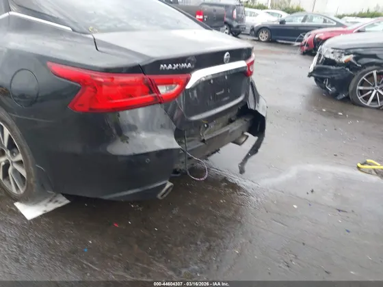 2017 Nissan Maxima SV