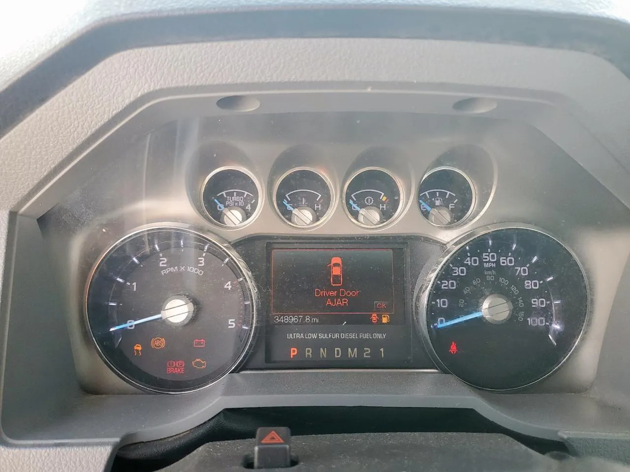 2015 Ford Super Duty F-350 DRW Lariat
