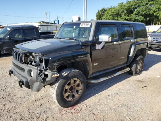 2010 HUMMER H3 SUV Luxury