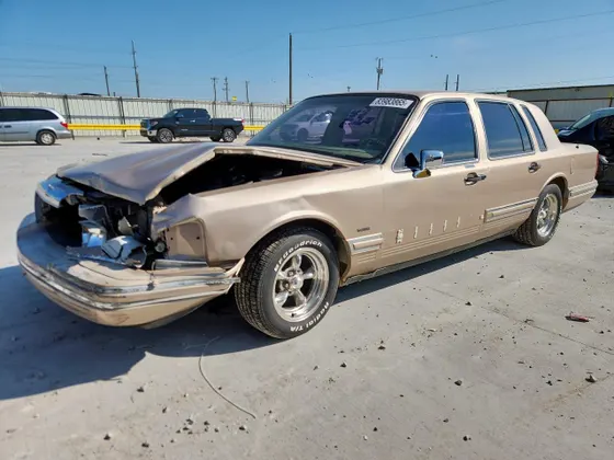 1993 Lincoln Town Car Executive