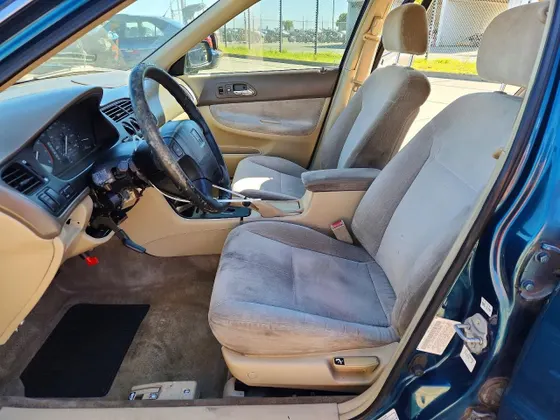1994 Honda Accord LX w/ABS