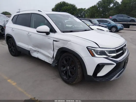 2022 Volkswagen Taos SEL