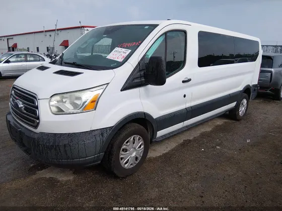 2016 Ford Transit Wagon XLT