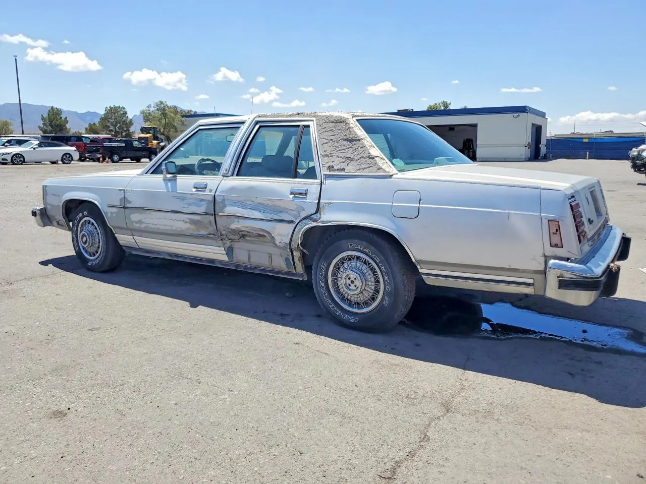 1987 Ford Crown Victoria