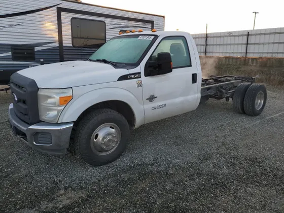 2013 Ford F-350 SUPER DUTY