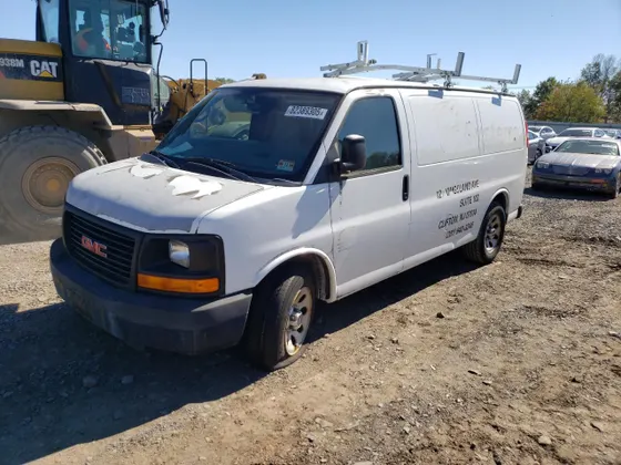 2010 GMC SAVANA G1500