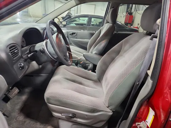 2007 Chrysler Town & Country SWB TOWN & COUNTRY