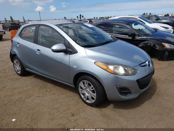 2013 Mazda Mazda2 Sport