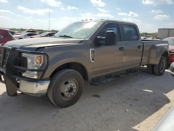 2021 Ford Super Duty F-350 DRW XL