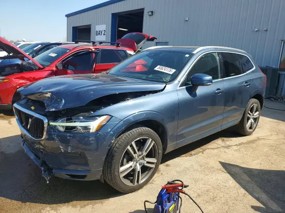 2020 Volvo XC60 Momentum
