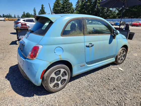 2015 FIAT 500e 500