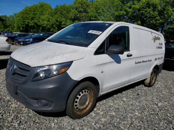 2020 Mercedes-Benz Metris Cargo Van METRIS