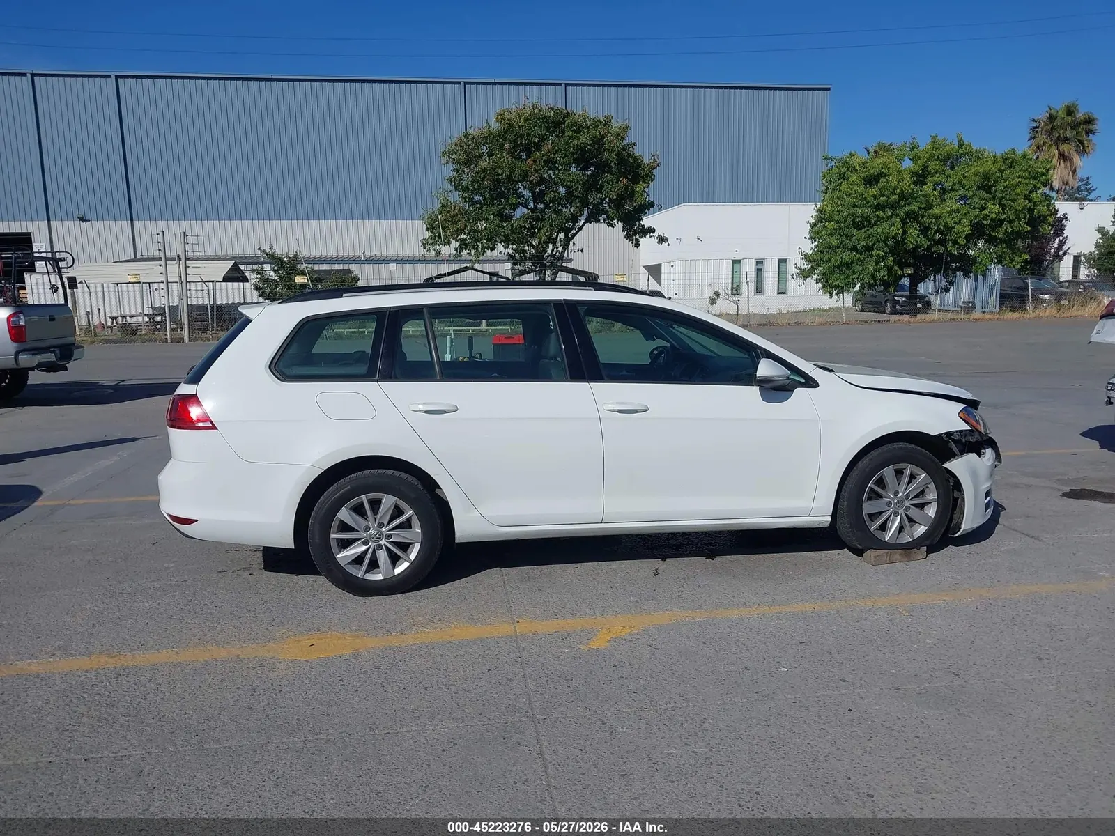2015 Volkswagen Golf SportWagen TSI S