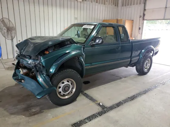 1996 GMC Sonoma SLS