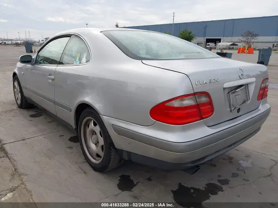 1998 Mercedes-Benz CLK-Class