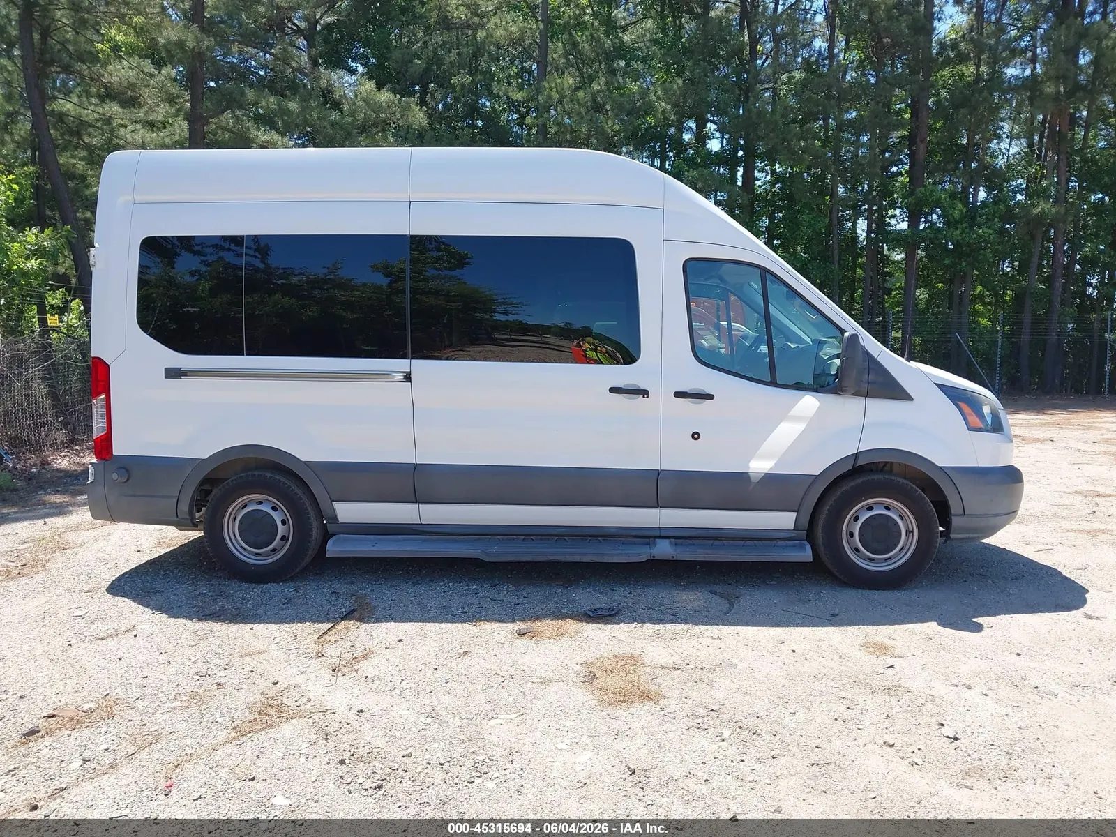 2016 Ford Transit Wagon XLT