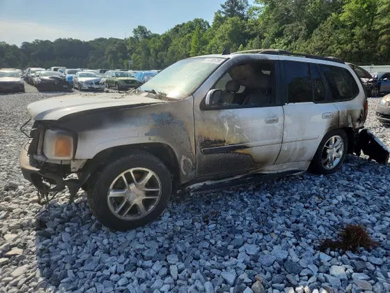 2006 GMC Envoy Denali