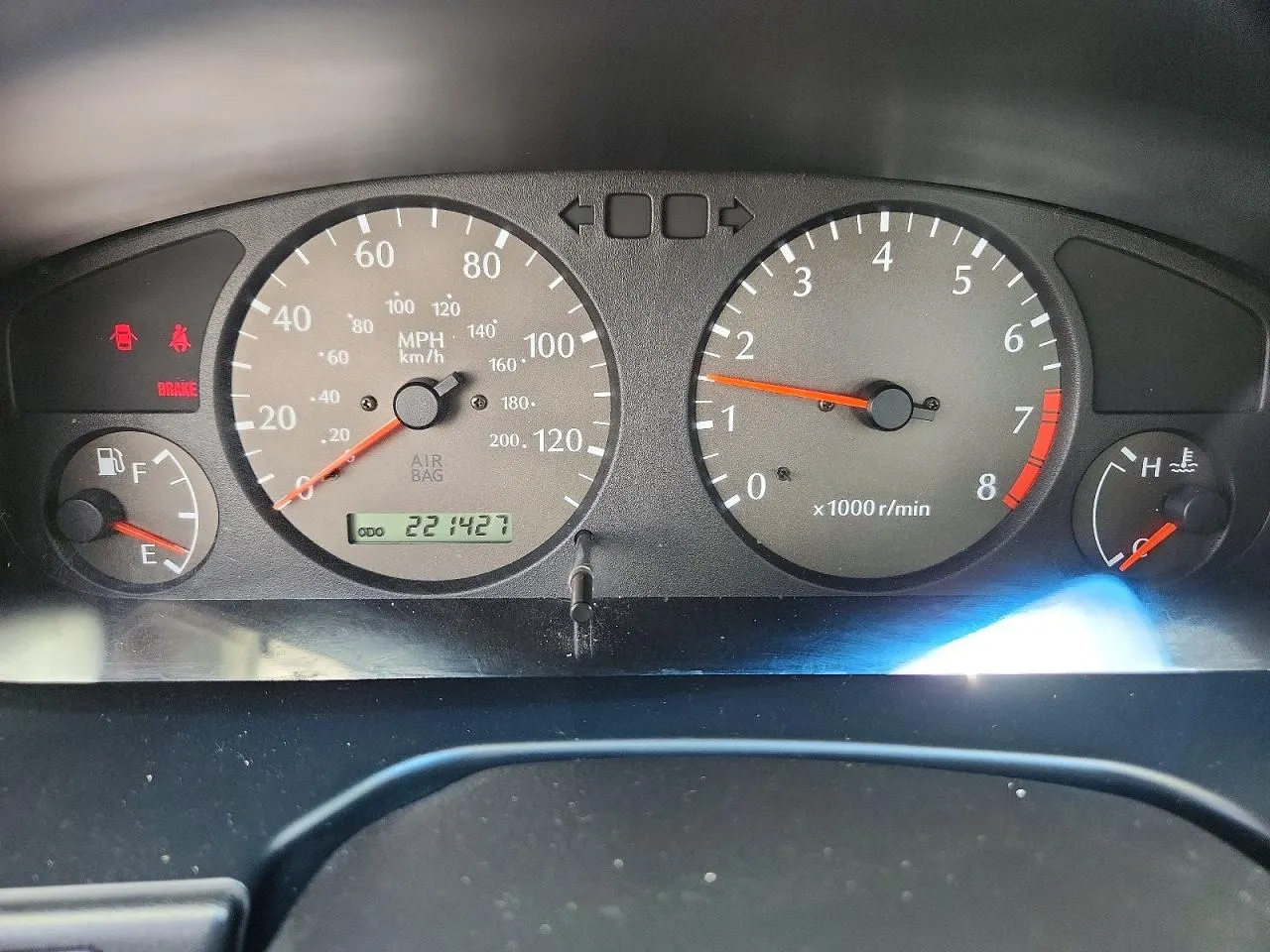 2000 INFINITI G20 Luxury