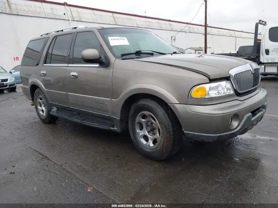 2001 Lincoln Navigator
