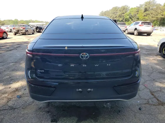 2023 Toyota Crown XLE