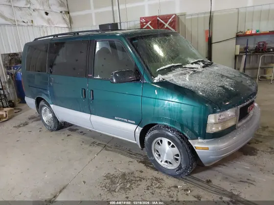 1999 GMC Safari Passenger SLT