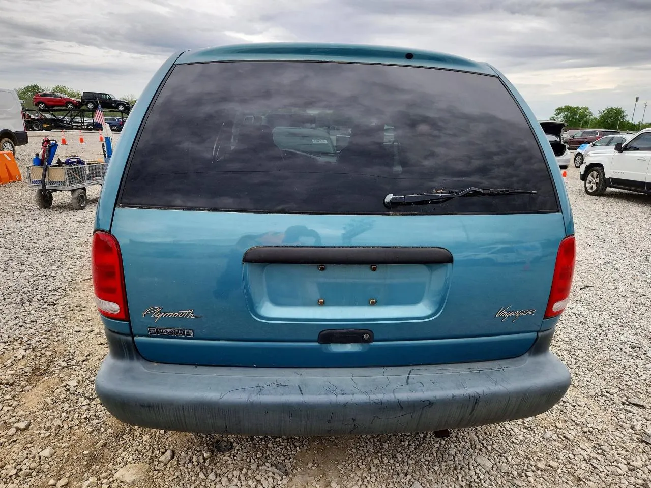 1996 Plymouth Voyager