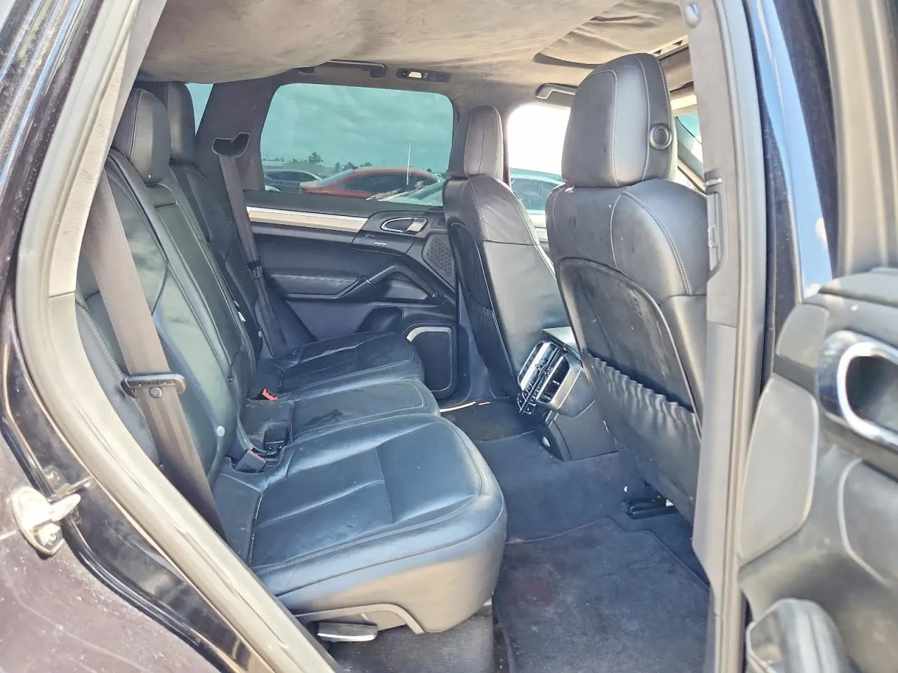 2011 Porsche Cayenne Turbo