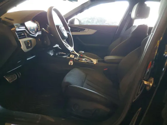 2023 Audi A4 Sedan S line Premium Plus