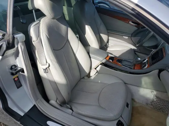 2004 Mercedes-Benz SL-Class SL