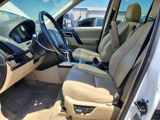 2013 Land Rover LR2