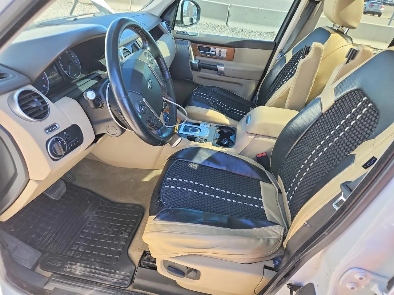 2016 Land Rover LR4 HSE