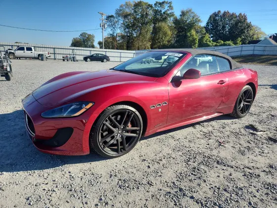 2015 Maserati GranTurismo Convertible Sport