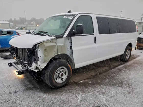2024 GMC SAVANA G3500 LS