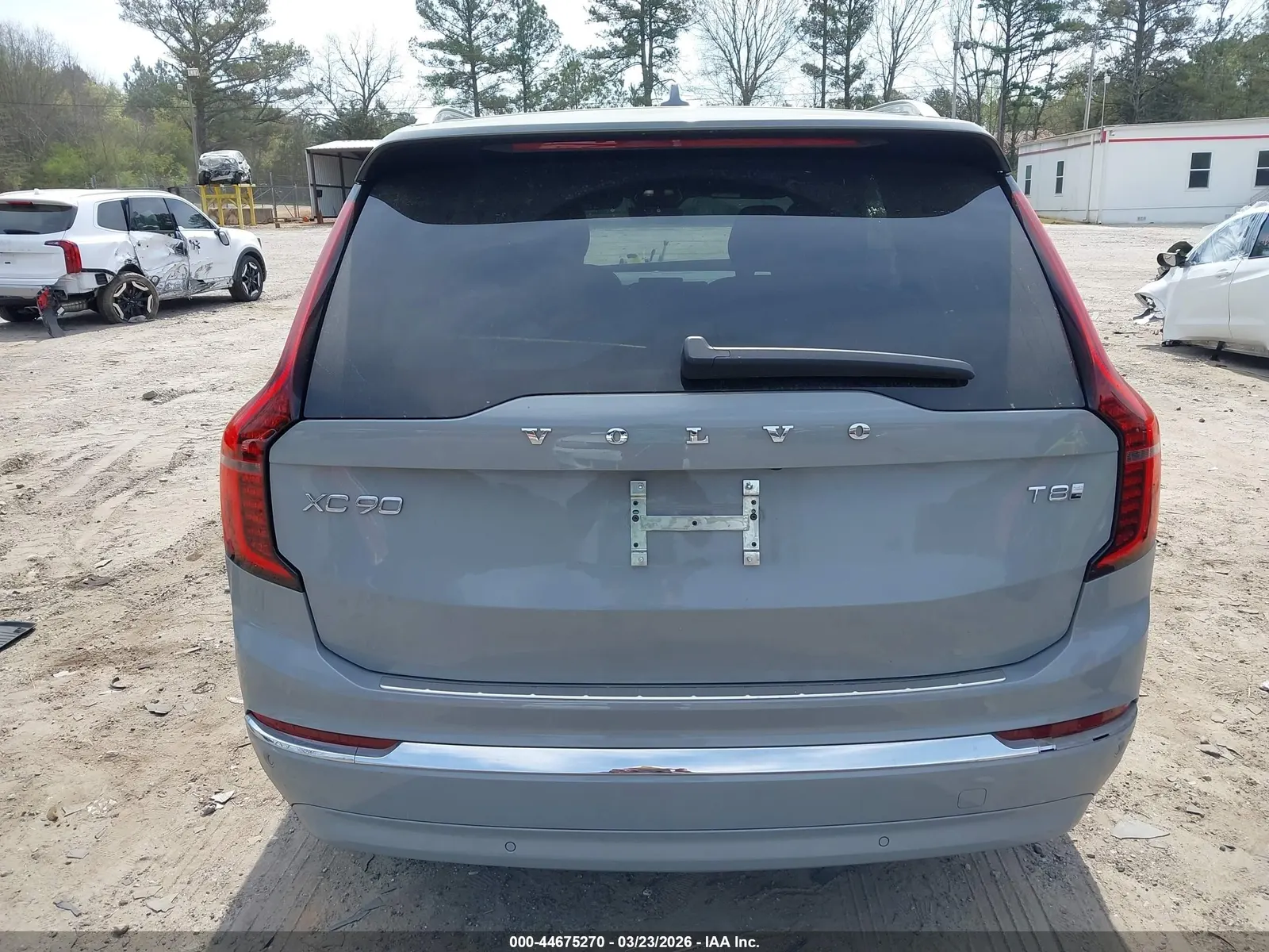 2025 Volvo XC90 Plug-In Hybrid Plus
