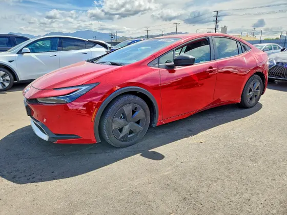 2025 Toyota Prius Plug-In Hybrid SE