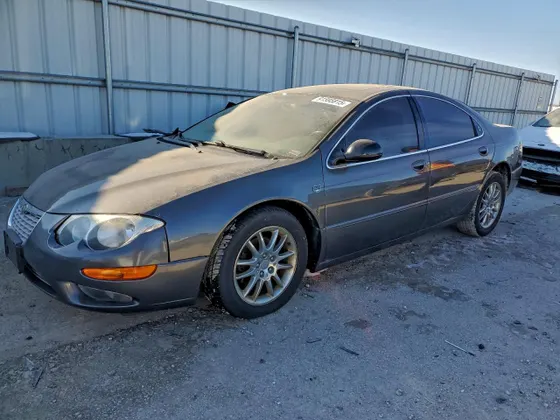2002 Chrysler 300M