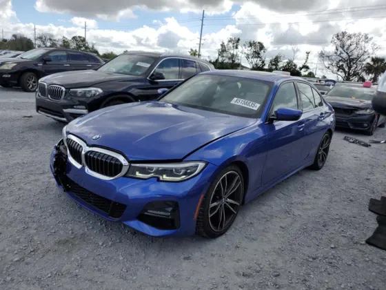 2021 BMW 3 Series 330i