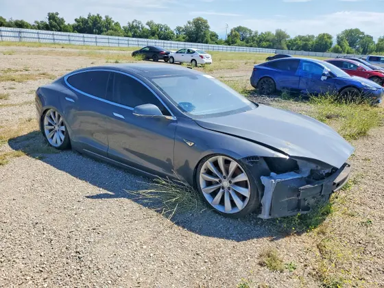 2013 Tesla Model S