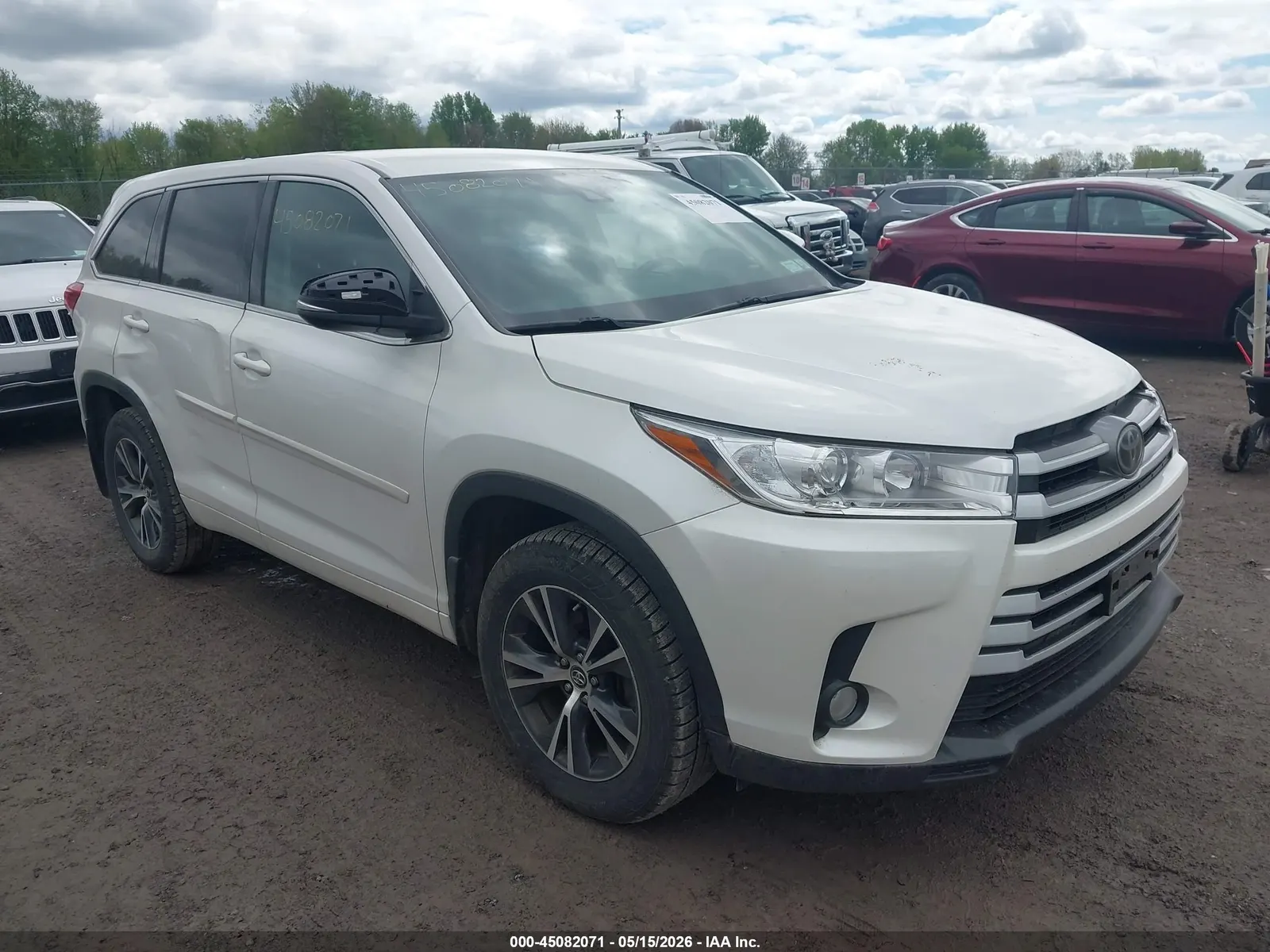 2017 Toyota Highlander LE