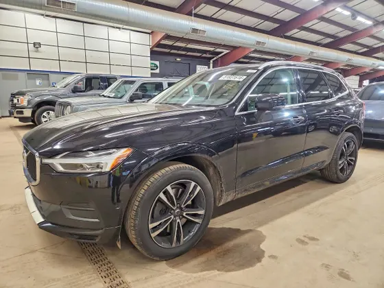 2019 Volvo XC60 Momentum