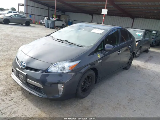 2014 Toyota Prius Plug-In