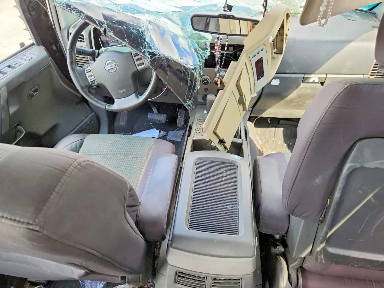 2006 Nissan Titan SE