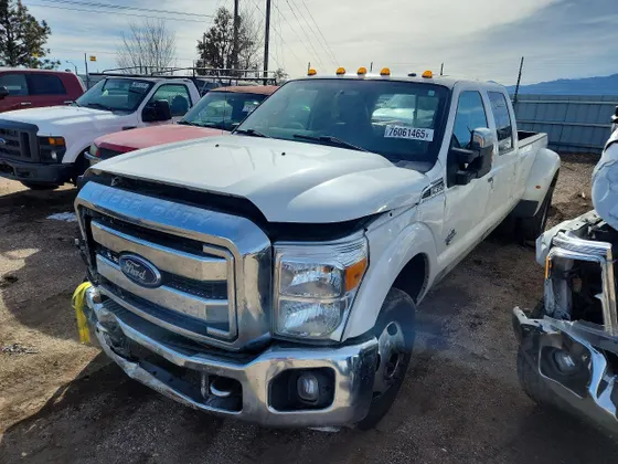 2016 Ford Super Duty F-350 DRW Platinum