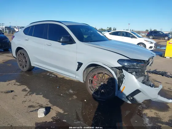2024 BMW X4 M