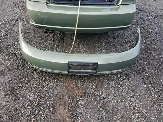 2004 Saturn L-Series L300 2