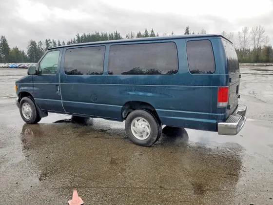 1998 Ford Club Wagon XL